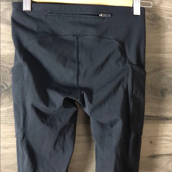 Lululemon pants - Picture 5 of 8